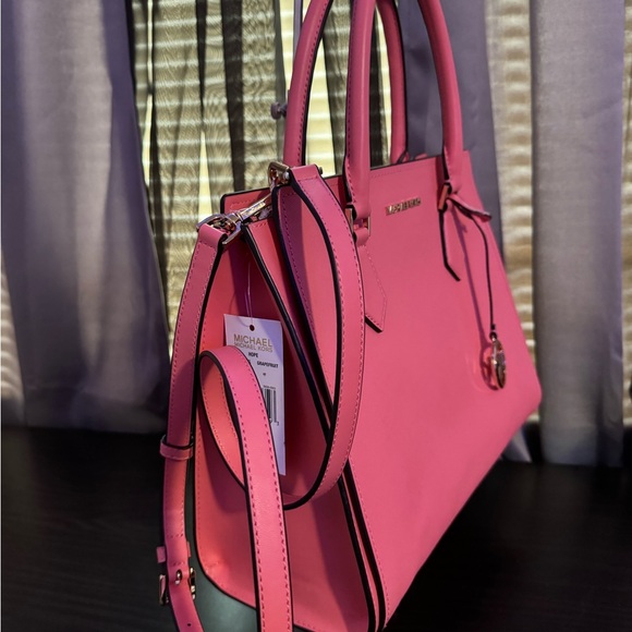 Michael Kors Hope Satchel - Picture 2 of 9